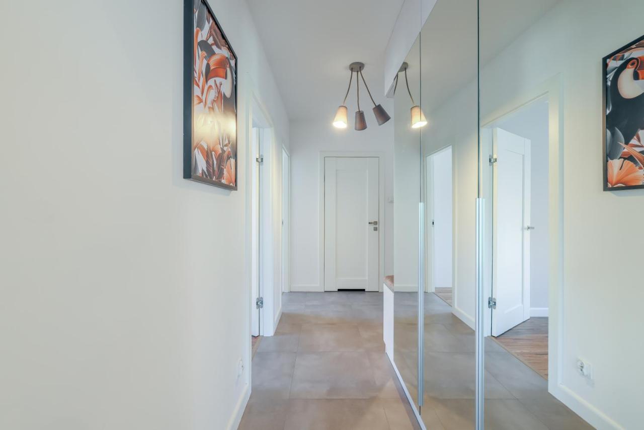 Apartmate- Heart Of Oldtown Apartment- Sauna & Security Gdansk Ngoại thất bức ảnh